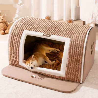 niche-interieur-chien-brun-centrale