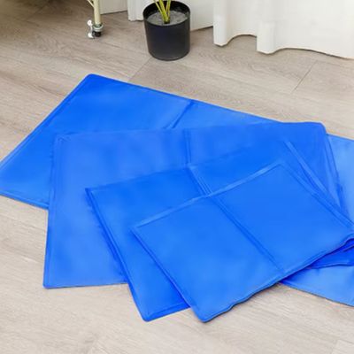 tapis-rafarichissant-chien-taille
